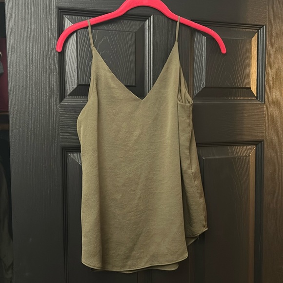 Green Blouse - Picture 1 of 5